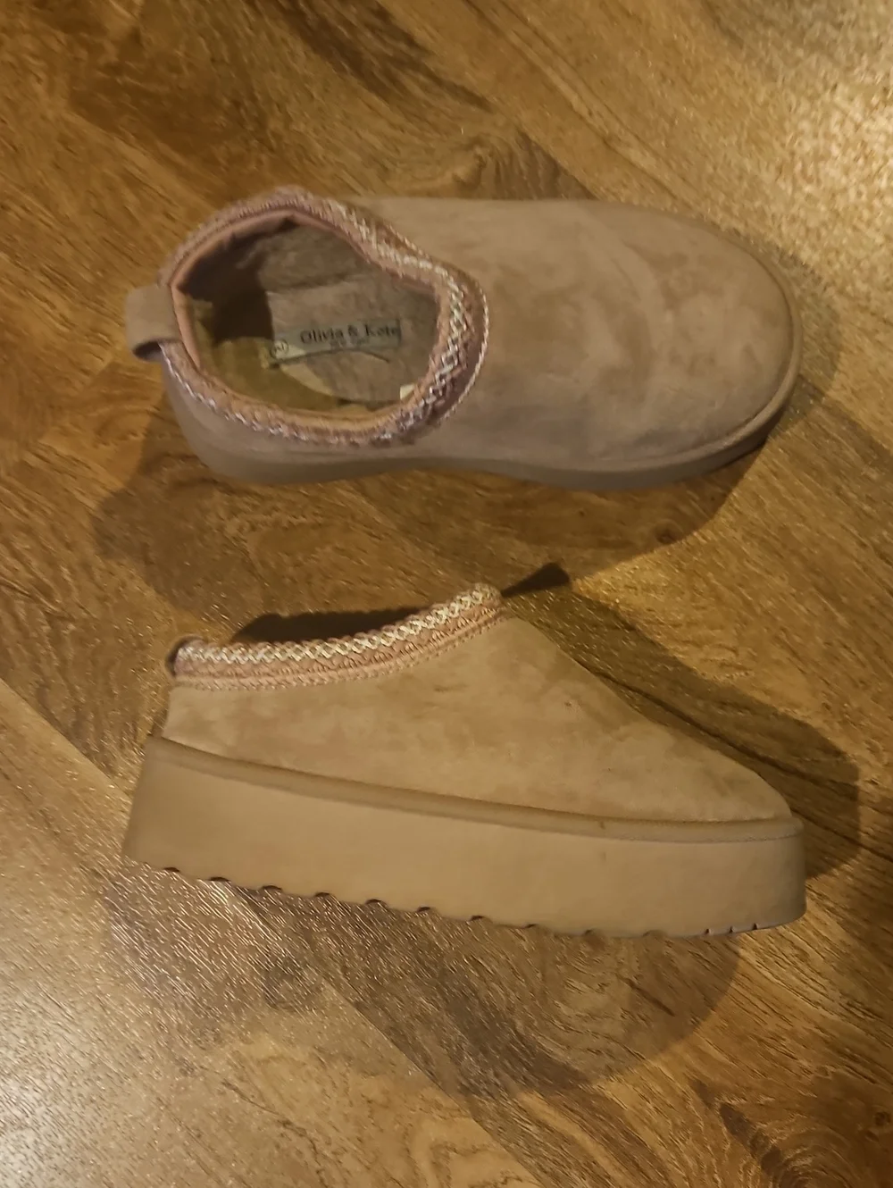 Olivia & Kate Mauve Platform Mules Size 2
